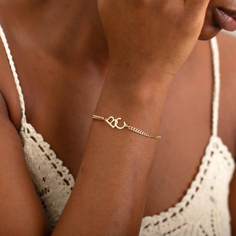 Minimalist Ring Stackable - Pulsera Minimalista y Delicada con Iniciales